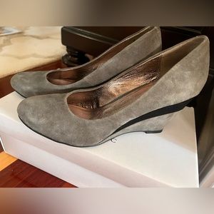 Kenneth Cole cute wedges. Brand new, never worn.